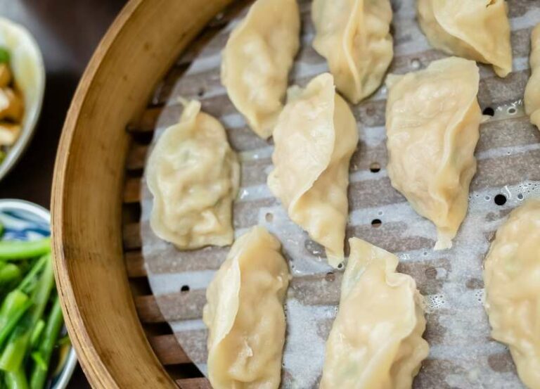 How To Steam Dumplings With A Steamer The Meal Expert