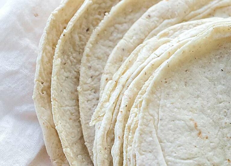 How To Steam Tortillas With And Without A Steamer