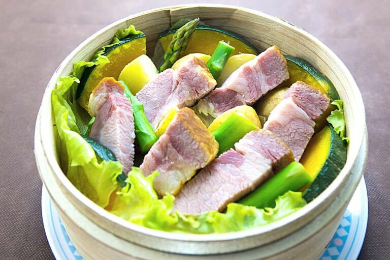 Can You Steam Bacon In A Steamer? The Meal Expert