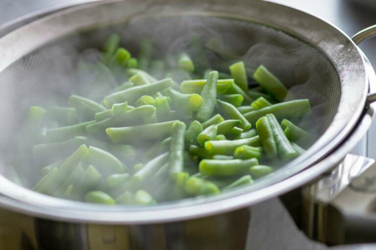 Can You Steam Green Beans In A Steamer? The Meal Expert