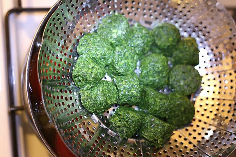 Can You Steam Spinach In A Steamer? The Meal Expert